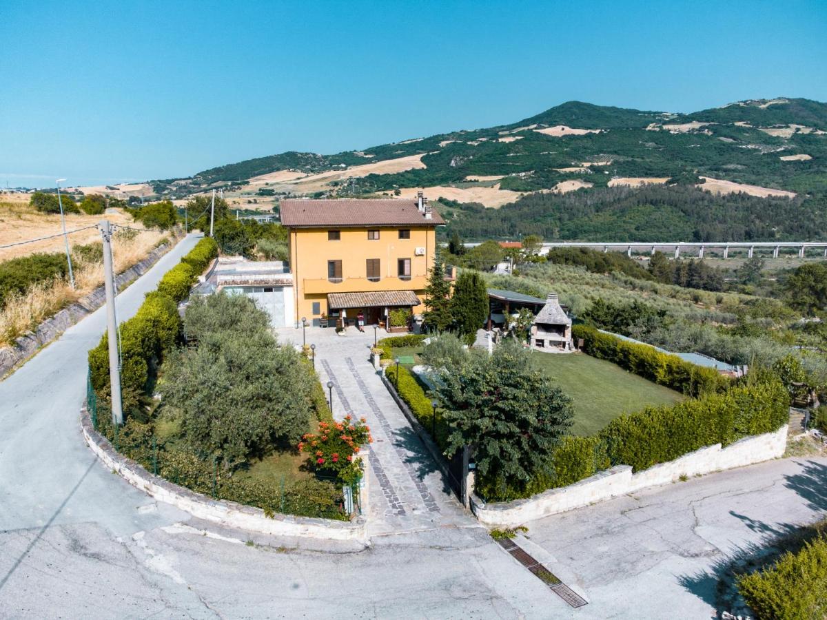Bed and Breakfast Il Riparo Guardialfiera Exterior foto